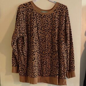 Leopard Print Women's Torrid sweatshirt